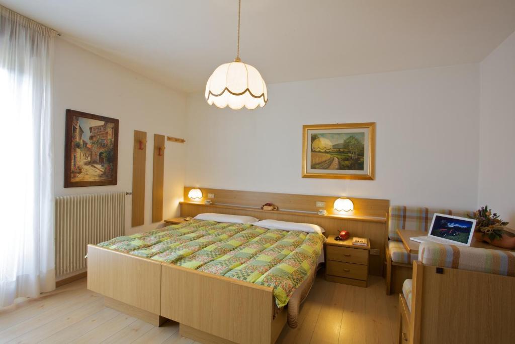 Albergo Bellaria カラーノ 部屋 写真